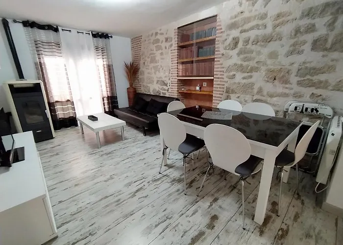 Casa Ramon Y Cajal Alcañiz